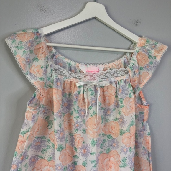 Carriage Court Vintage Floral Lace Nightgown and Coat Set Small - Picture 5 of 14